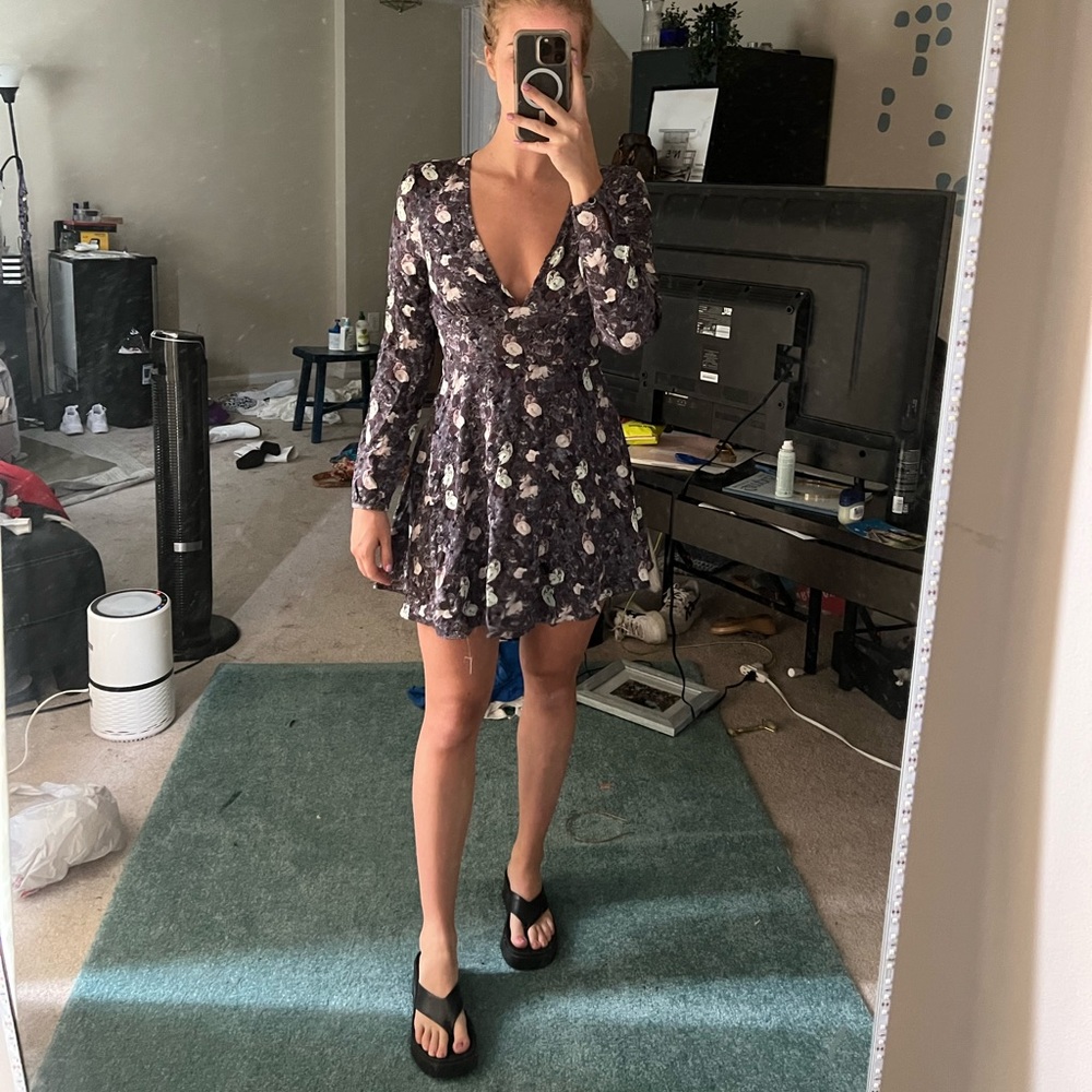 Aritzia, sundays best dress.
